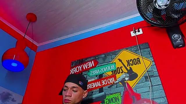 Daniel huge22 online show from 05-09-26, 01:53
