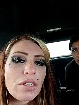 itsyafavgirll online show from 04-11-26, 08:23