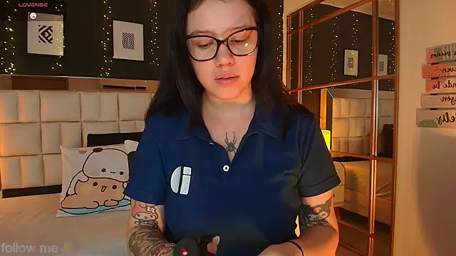 aria bloomer online show from 07-16-26, 12:13