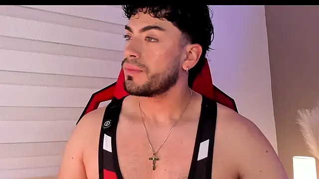 Alexander Diazz online show from 04-18-26, 02:08