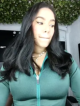 BrendaBloom  online show from 05-07-26, 02:49