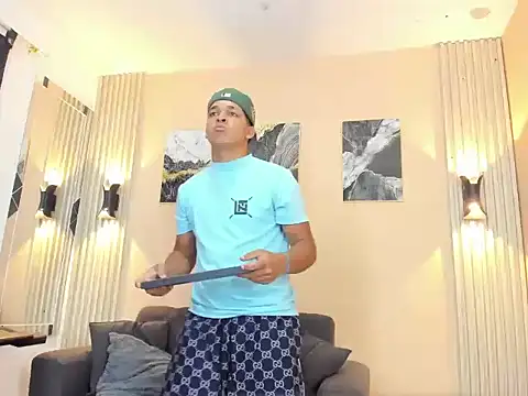 davisito 26 online show from 04-07-26, 09:49