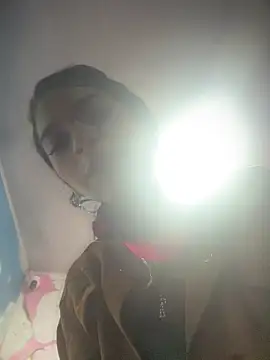 Snapshot of Sasha-firee chatting on 05-09-26, 01:53 Sasha-firee online show from 05-09-26, 01:53
