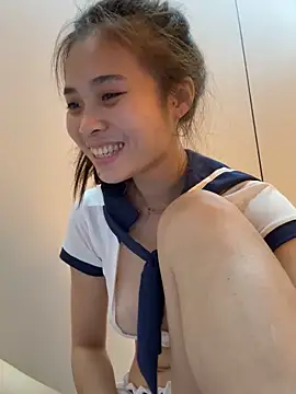Mimiluv1234 online show from 04-19-26, 06:10