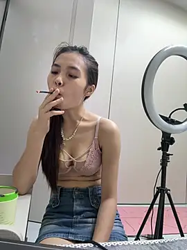 Mimiluv1234 online show from 05-14-26, 02:25