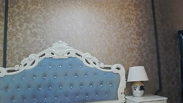 Snapshot of Ivy_Quin chatting on 04-28-26, 04:06 Ivy Quin online show from 04-28-26, 04:06