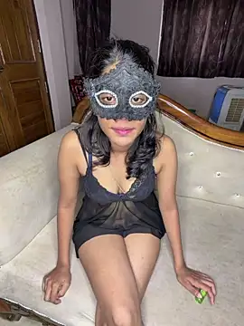 Love Birds00 online show from 06-16-26, 08:03