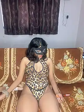 Love Birds00 online show from 07-15-26, 07:37