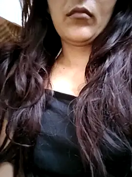 Kajal-hott online show from 04-16-26, 03:40