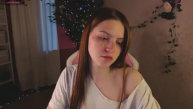 Snapshot of Diana_Broooks chatting on 04-25-26, 12:57 Diana Broooks online show from 04-25-26, 12:57