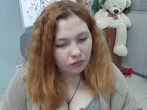 Snapshot of Aillia-Rous chatting on 05-01-26, 06:18 Aillia-Rous online show from 05-01-26, 06:18