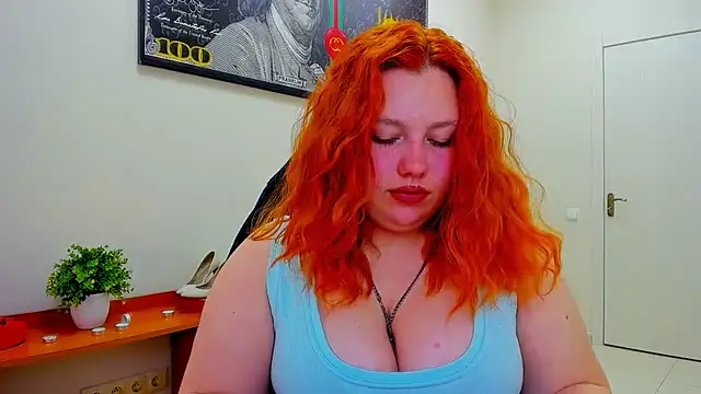 Snapshot of Aillia-Rous chatting on 05-16-26, 06:45 Aillia-Rous online show from 05-16-26, 06:45