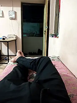 Snapshot of Rocky_pune chatting on 06-15-26, 04:39 Rocky pune online show from 06-15-26, 04:39
