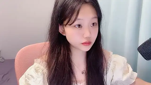 Lilababy00 online show from 05-05-26, 02:09
