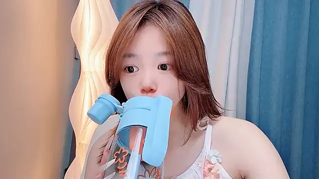 Lilababy00 online show from 06-25-26, 04:54