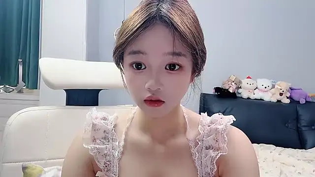 Lilababy00 online show from 05-30-26, 05:36