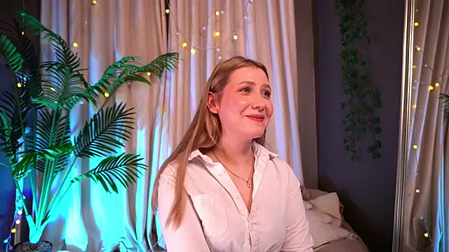 Emilicious online show from 04-08-26, 08:05