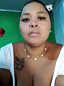 Nikita Glam online show from 05-02-26, 01:44