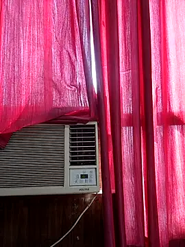 Snapshot of cute_dimple0 chatting on 04-19-26, 02:34 cute dimple0 online show from 04-19-26, 02:34
