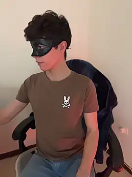 ojitosdegato online show from 04-14-26, 04:45