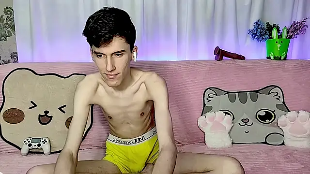 GoodBoyLuca online show from 06-21-26, 12:27