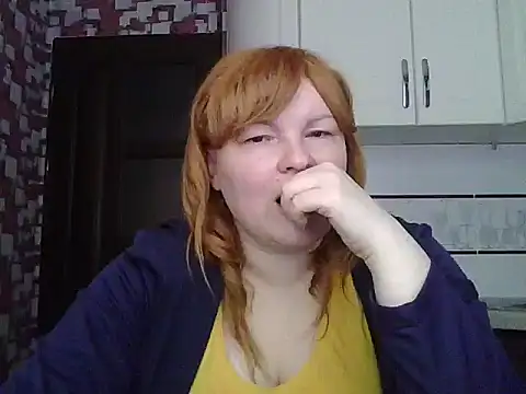 KrisryOxNikss online show from 05-17-26, 04:45