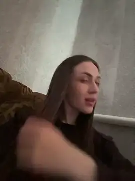 AlinaLove3213 online show from 04-14-26, 04:34