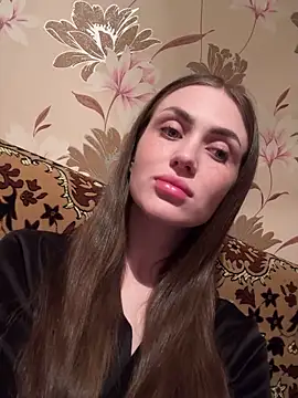 AlinaLove3213 online show from 04-28-26, 07:18