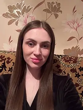AlinaLove3213 online show from 04-18-26, 07:29