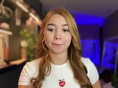 Amber leaf  online show from 04-08-26, 02:18