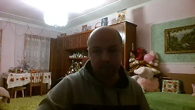Luceriusbigass online show from 01-18-26, 03:37