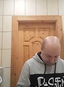 Snapshot of Luceriusbigass chatting on 02-27-25, 05:16 Luceriusbigass online show from 02-27-25, 05:16