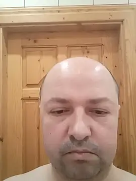 Snapshot of Luceriusbigass chatting on 02-28-25, 11:34 Luceriusbigass online show from 02-28-25, 11:34