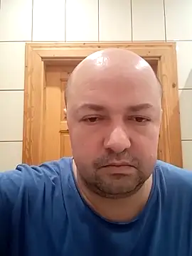 Luceriusbigass online show from 02-05-26, 09:10