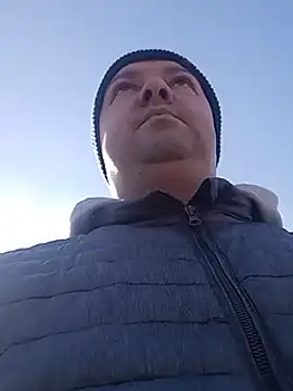 Snapshot of Luceriusbigass chatting on 03-04-25, 11:19 Luceriusbigass online show from 03-04-25, 11:19