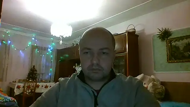 Snapshot of Luceriusbigass chatting on 01-05-25, 06:35 Luceriusbigass online show from 01-05-25, 06:35