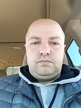 Snapshot of Luceriusbigass chatting on 03-21-25, 12:06 Luceriusbigass online show from 03-21-25, 12:06