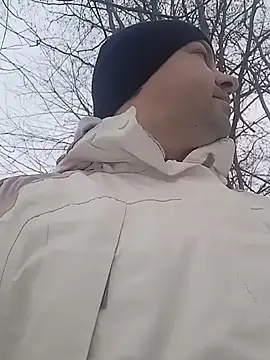 Snapshot of Luceriusbigass chatting on 01-22-25, 12:06 Luceriusbigass online show from 01-22-25, 12:06