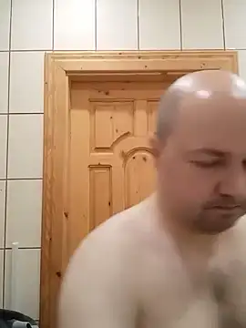 Snapshot of Luceriusbigass chatting on 01-19-25, 03:21 Luceriusbigass online show from 01-19-25, 03:21