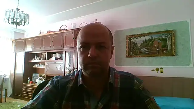 Snapshot of Luceriusbigass chatting on 09-19-25, 02:43 Luceriusbigass online show from 09-19-25, 02:43