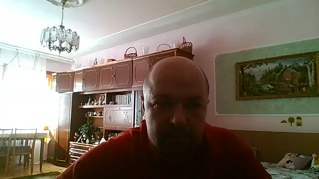 Snapshot of Luceriusbigass chatting on 10-26-25, 11:10 Luceriusbigass online show from 10-26-25, 11:10