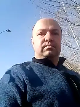 Snapshot of Luceriusbigass chatting on 11-08-25, 11:14 Luceriusbigass online show from 11-08-25, 11:14