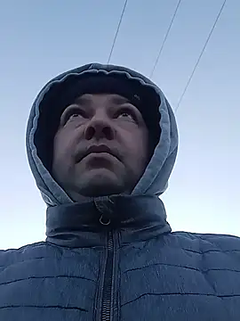 Snapshot of Luceriusbigass chatting on 03-06-25, 05:57 Luceriusbigass online show from 03-06-25, 05:57