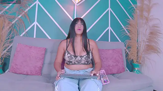 Grace Walkerr online show from 04-08-26, 01:56