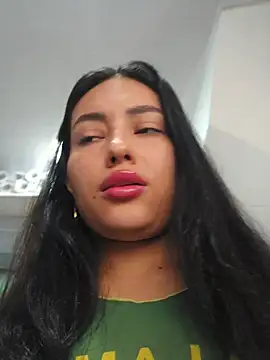 VioletRousee online show from 07-17-26, 02:14