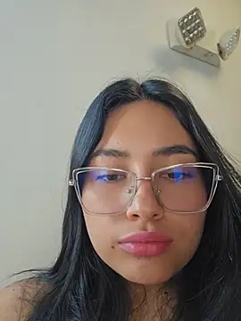 VioletRousee online show from 06-22-26, 04:15