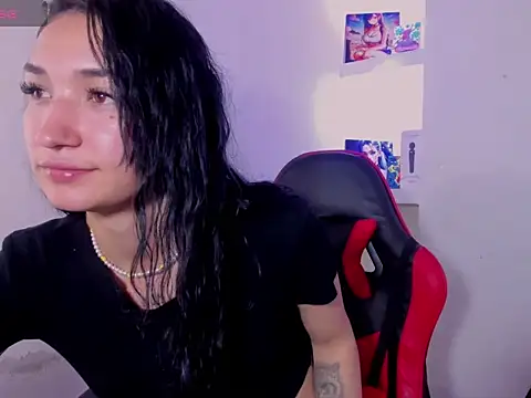 Snapshot of Noah_carter16 chatting on 04-08-26, 11:44 Noah carter16 online show from 04-08-26, 11:44