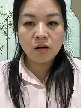 Snapshot of xiao1218 chatting on 04-16-26, 12:28 xiao1218 online show from 04-16-26, 12:28