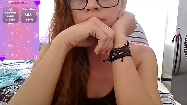 Lannah   online show from 05-03-26, 03:04