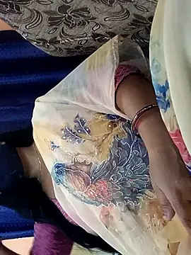 Snapshot of Siya88dev chatting on 04-10-26, 07:59 Siya88dev online show from 04-10-26, 07:59